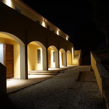 Agriturismo Cheloni Guasticce Экстерьер фото