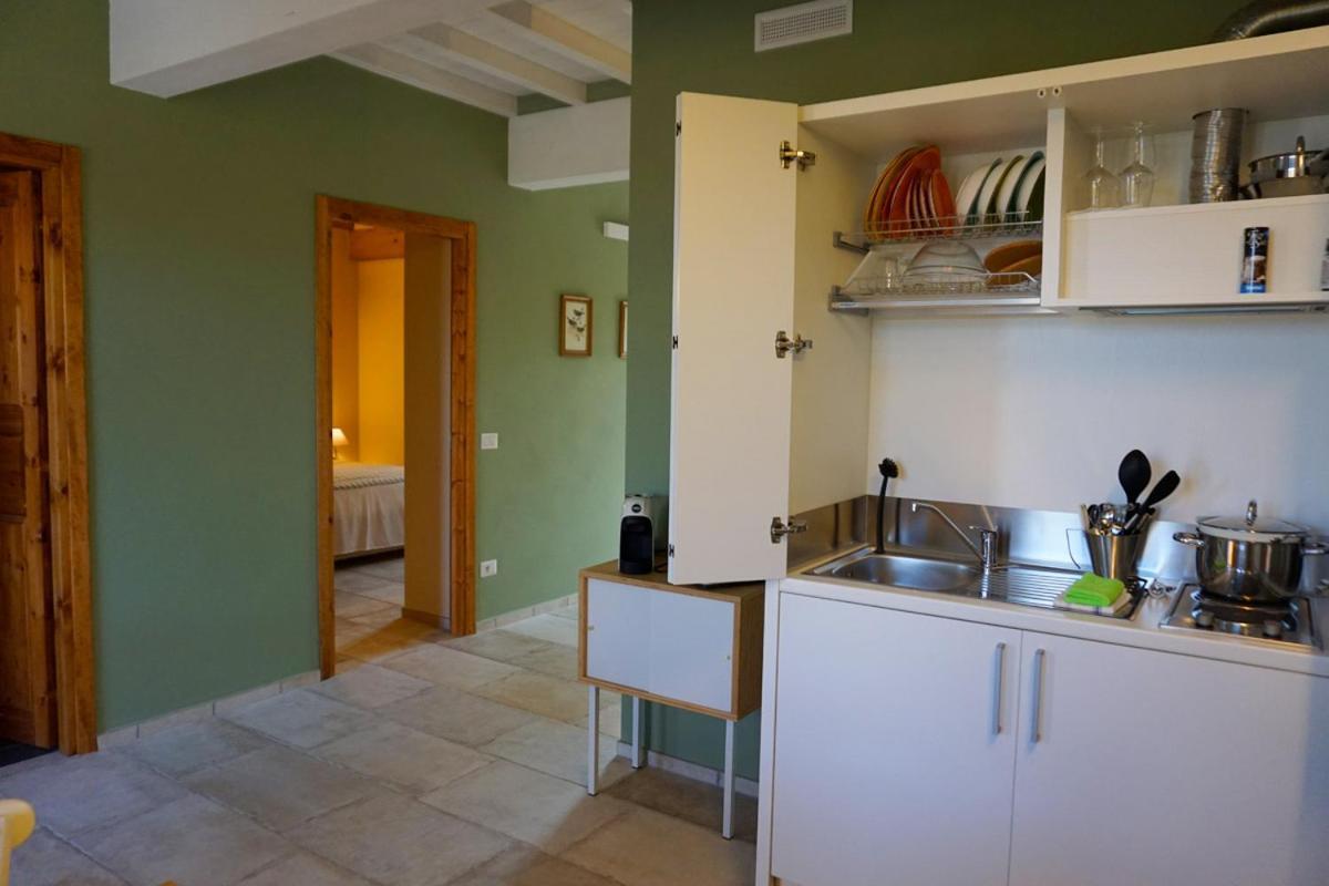 Agriturismo Cheloni Guasticce Экстерьер фото