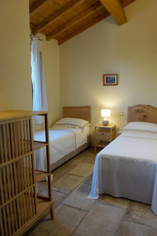 Agriturismo Cheloni Guasticce Экстерьер фото