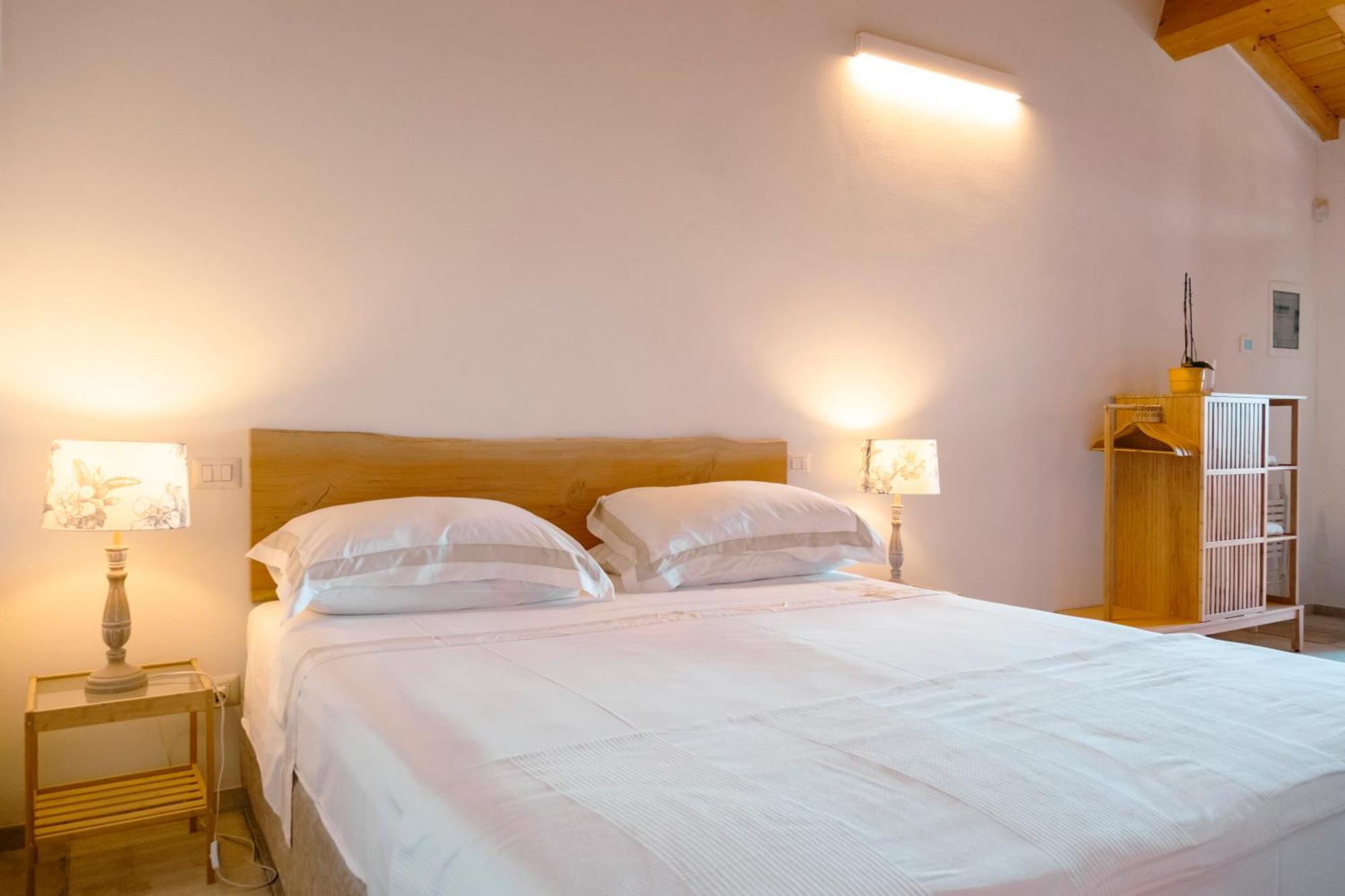 Agriturismo Cheloni Guasticce Экстерьер фото