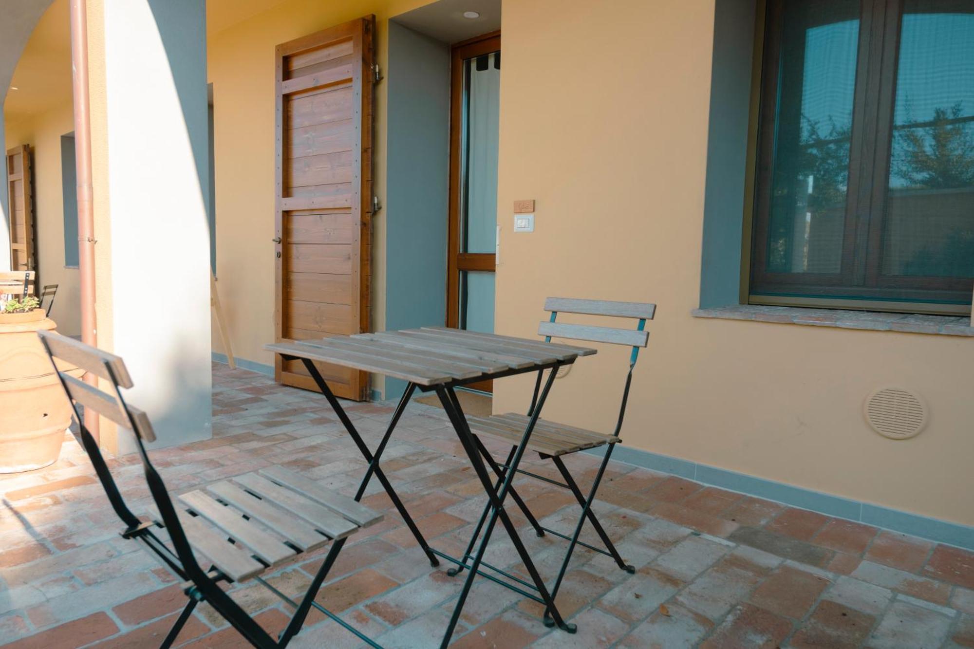 Agriturismo Cheloni Guasticce Экстерьер фото